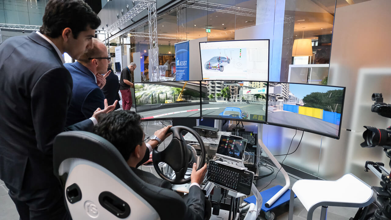 3DEXPERIENCE User Conference Germany 2019 -simulator  > photos > Dassault Systèmes®