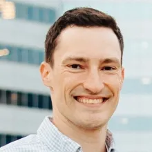 Jeff SEUFER > Speaker > Dassault Systèmes®