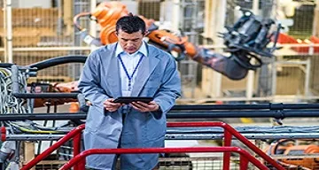 DELMIA Apriso to realize more smart factories > Hero Banner > Dassault Systèmes®