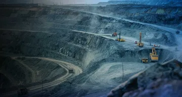 Episode 3 Geology Applications > Hero Banner > Dassault Systèmes