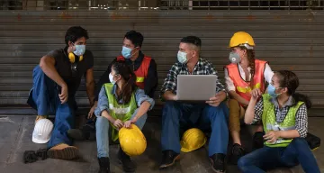 Eseminar > Hero Banner > Dassault Systèmes®