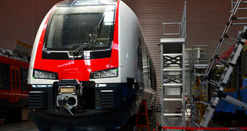 Rolling Stock and Component Manufacturing Innotrans 2022 > Hero Banner > Dassault Systèmes®