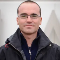 Simon PERRAUD > Speaker > Dassault Systèmes®