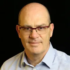 Bernard PAQUES > Speaker > Dassault Systèmes®