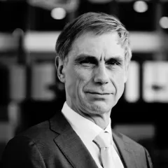 Ian TOOTELL > Speaker > Dassault Systèmes®