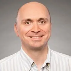 Иван ПОДКОЛЗИН > Speaker headshot > Dassault Systèmes®