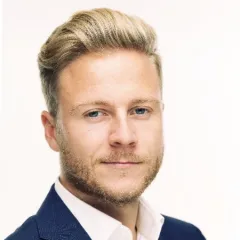 Max Emanuel PAPESCH > Speaker > Dassault Systèmes®