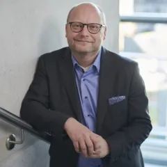 Chris GREIS > Speaker > Dassault Systèmes®