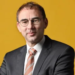 Klaus ROOS > Speaker > Dassault Systèmes®