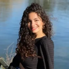 Floriane Eshak > Speaker>  Dassault Systèmes