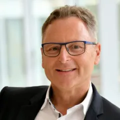Rolf WIEDMANN > Speaker > Dassault Systèmes®