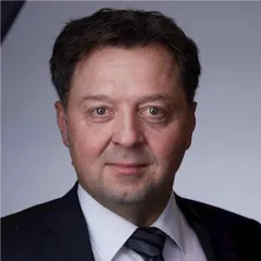 Christian DLUGOSCH > Speaker > Dassault Systèmes®