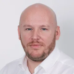 Alex EDWARDS > Speaker > Dassault Systèmes®