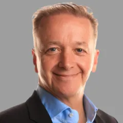 Tony WELLS > Speaker > Dassault Systèmes®