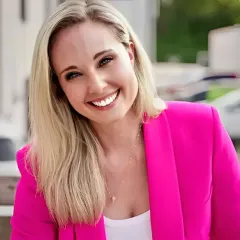 Sarah Barnes > Speaker > Dassault Systèmes®