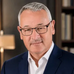 Klaus MERZ > Speaker > Dassault Systèmes®