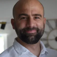 Robert PESUT > Dassault Systèmes
